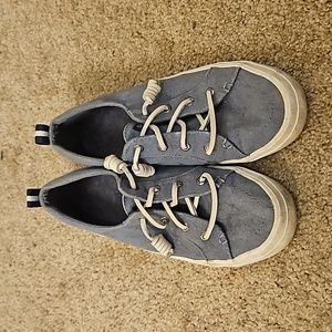 Sperry blue size 7.5